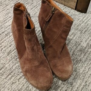 Nine west wedge shoe